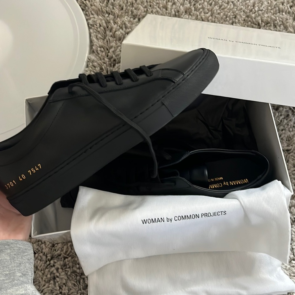 BRAND NEW!Women common project sneakers all black size 10.Can fit men size 8.5